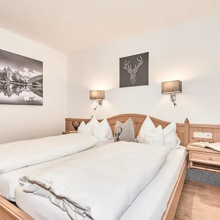 Haus Theresa Reit im Winkl Exterior photo